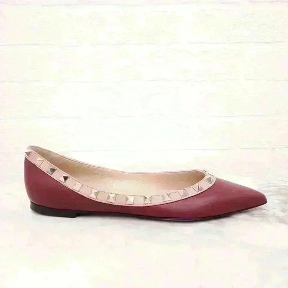 VALENTINO GARAVANI Rockstud Calfskin Leather Pointed Ballet Flats - Picture 14 of 16